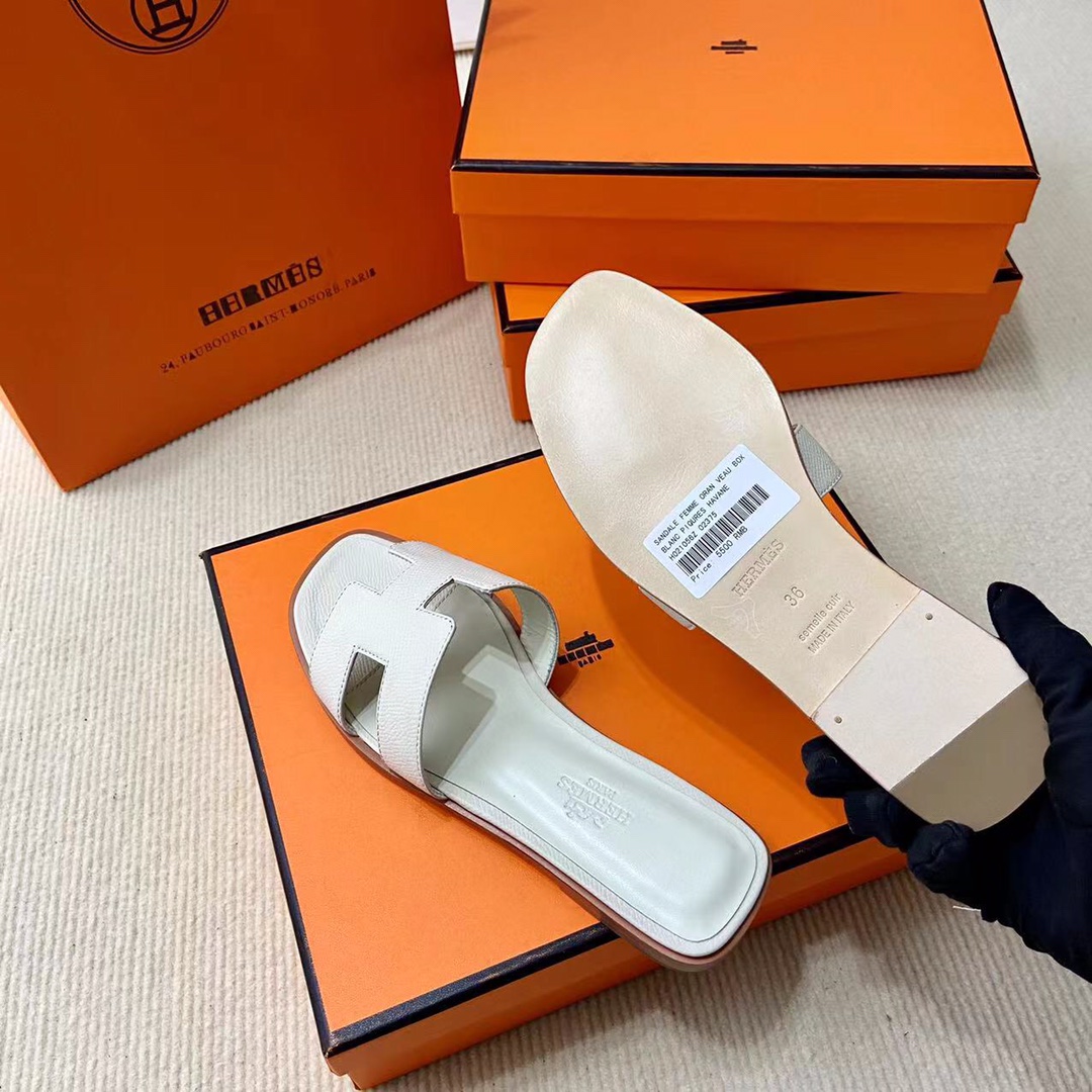 에르메스 올수공 오란 슬리퍼 샌들 앱송 103